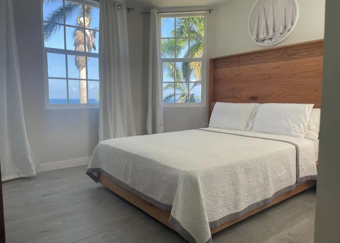 A Cozy At Sea Castles Apartment